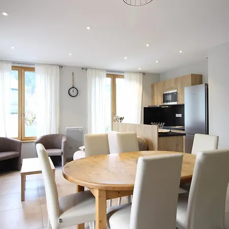 Apartment Bel F3 Au Mont-dore Avec Terrasse, Parking Et Wifi